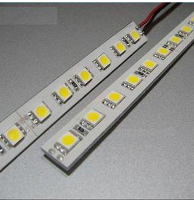 LEDƴ SMD5050 30/ ɫ ˮ