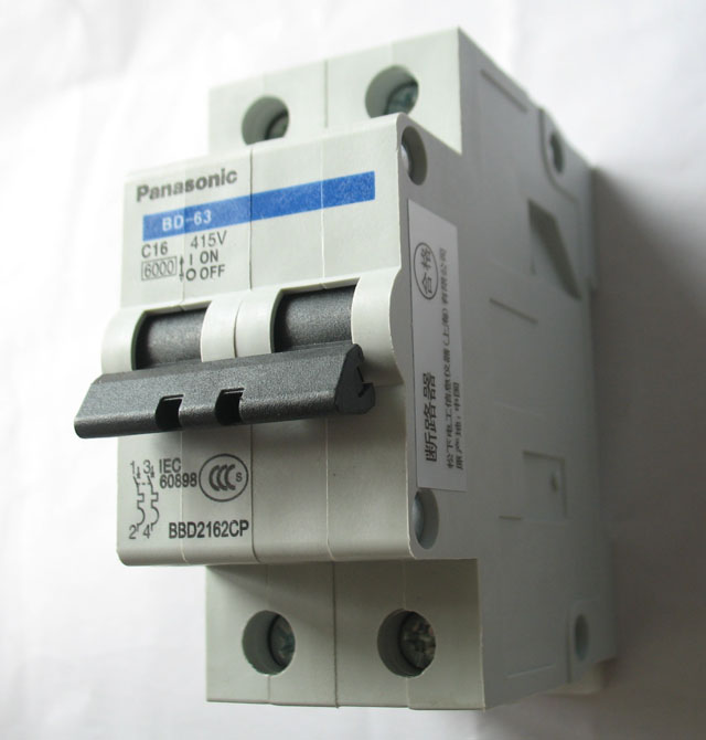 松下断路器\空气开关 BD-63 C16 415V 2P 16A 空气开关（塑壳断路器）