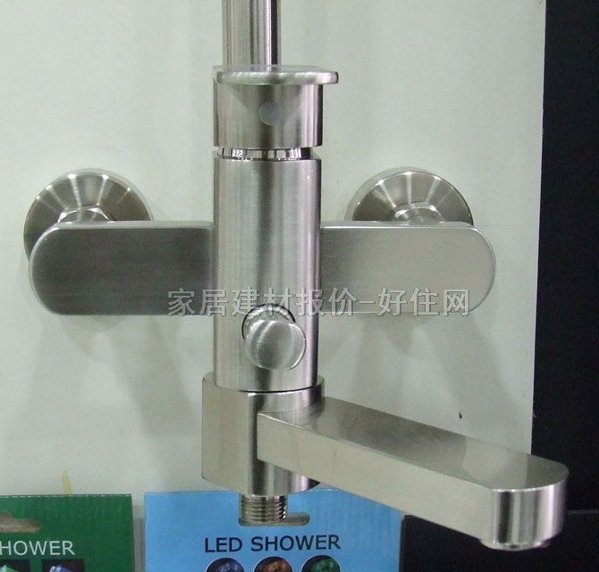 德奇斯淋浴柱 可调节挂杆拉丝 7036C1-58 明装挂墙式