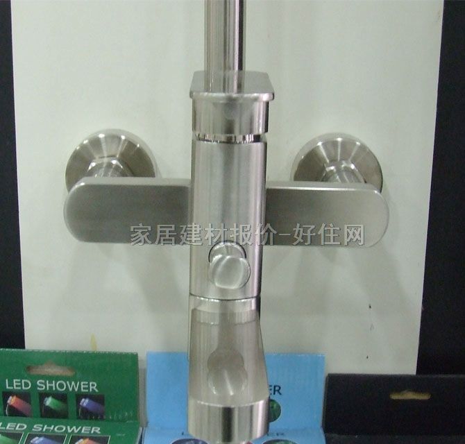 德奇斯淋浴柱 可调节挂杆拉丝 7036C1-58 明装挂墙式