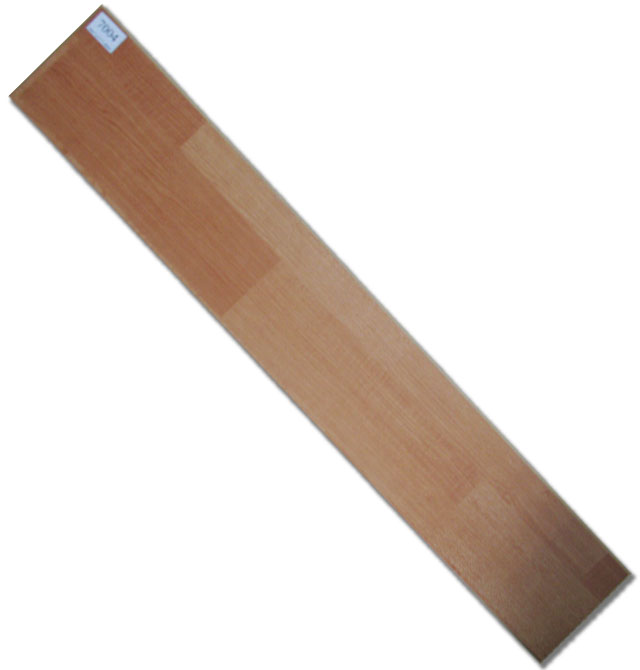 块材PVC塑料地板 长条木纹系列7004 914.4mm×152.4mm×厚2mm 木纹