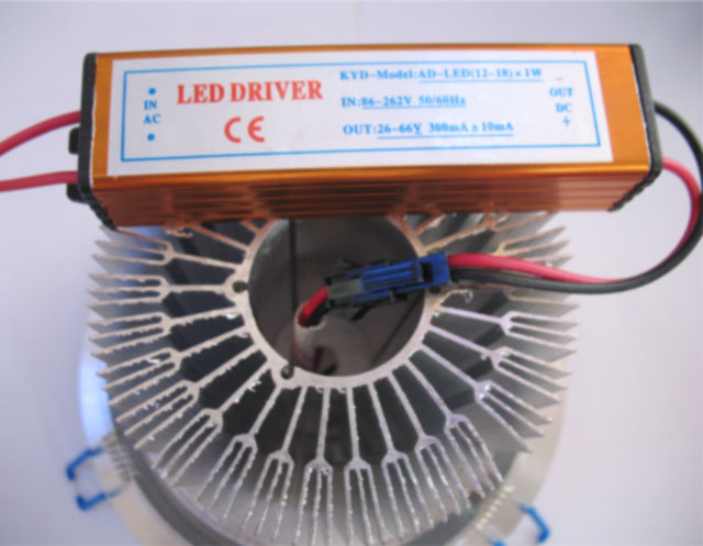 LEDͲơ컨 LEDYH-18Y 181w װǶʽ צ145mm