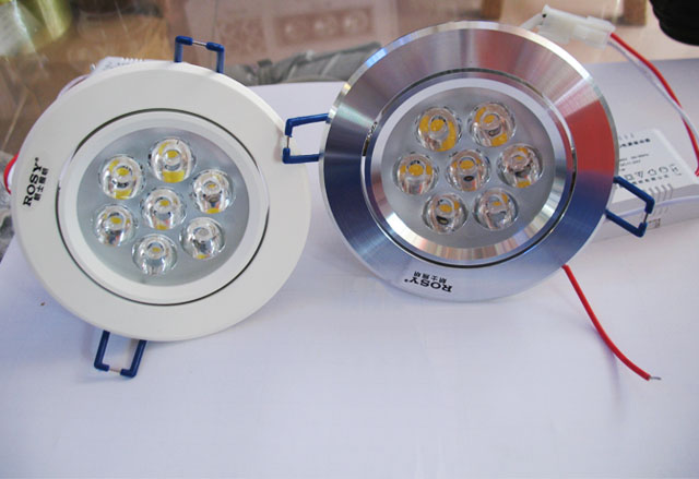 ʿLEDͲơ컨 LEDRS-LC227߹⣩ 71w װǶʽ צ95mm ʸ߹ɫ