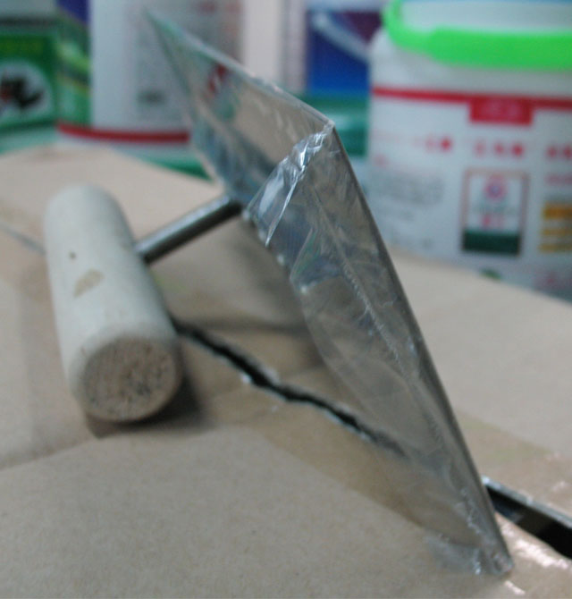 三联皇冠油灰刀 镜面泥板 常用规格