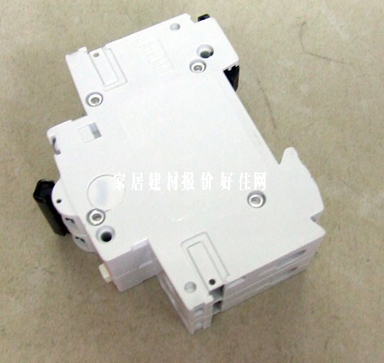 ABB·\ GS261 C32 2P 32A ©·