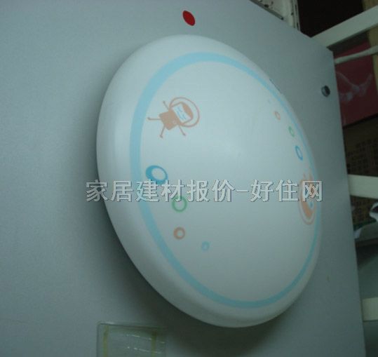 飞利浦吸顶灯 卧室吸顶灯亮彩太空人 圆形 现代流行风格 白底带图案亚克力