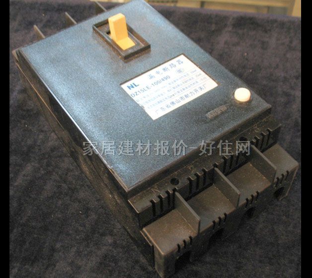 耐力断路器\空气开关 DZ15LE-100/490 1P 100A 漏电断路器