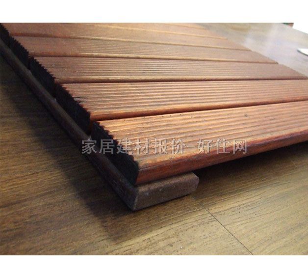 扬子防腐木地板 金不换 460×460×36mm