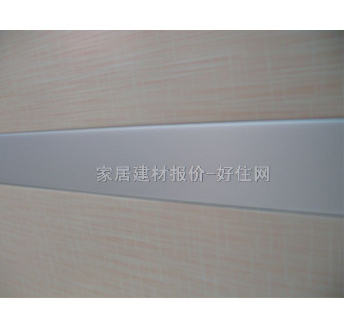 巴迪斯铝扣条形天花 覆膜抗刮系列 6000mm×150mm