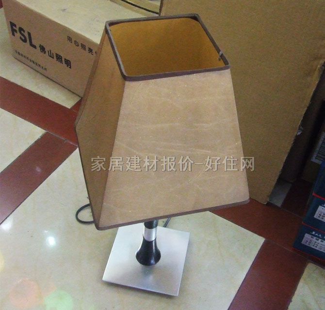 飞艺台灯  MT-026 高未知cm 现代流行 牛皮纸灯罩 金属灯架