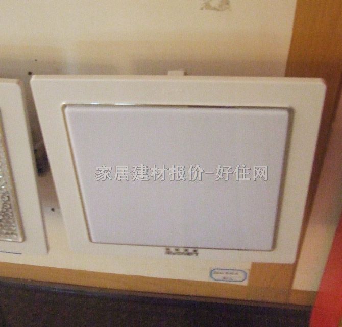  ̨  ִз ׵״ɫǿ