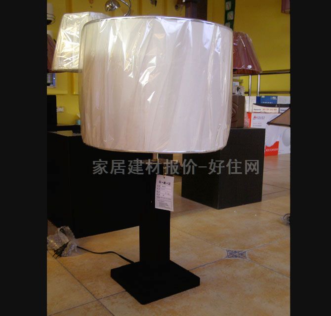 台灯 白色T2001 高未知cm 现代流行 布艺灯罩 木质灯架