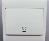 ʤΰ忪 E2031LPD600 1λ 